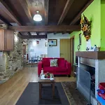 Casa Souto De Abajo * Santiso